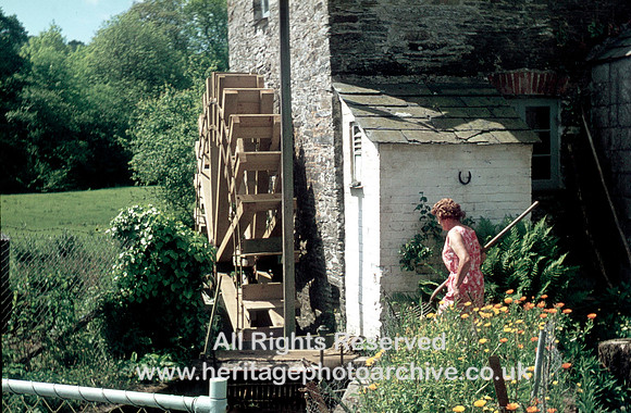 HRS 6869 Hingham Mill Waterwheel, Egloshayle