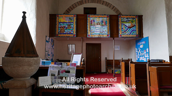 HRS 10461 Bolton village, Church of All Saints, baptistry L7750034