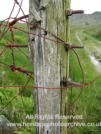 HRS 5385 Cwm Eigiau tramway communication post 2004