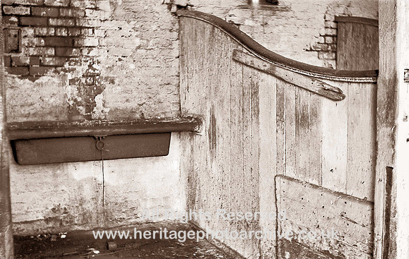 HRS 1930 Radcliffe Goods Yard stables interior 1967