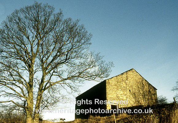 HRS 1568 Sabden, Pendle, Heyhouses Barn Dec 1981