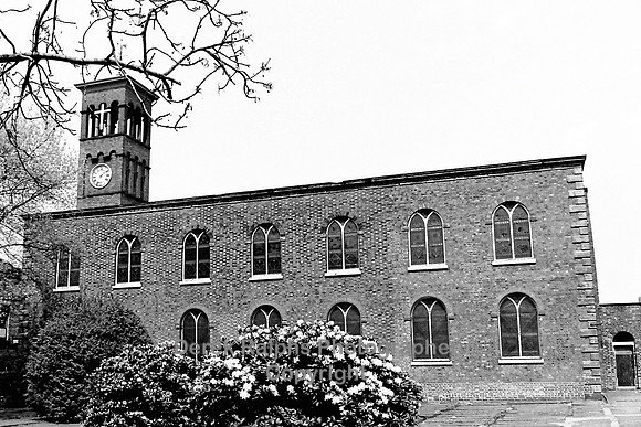 Manchester, Ardwick Green, St Thomas's church exterior