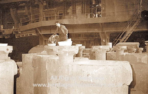 HRS 1672 Trafford Park, Taylor Bros steel works 1970s