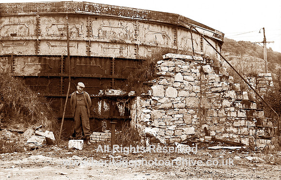 HRS 1261 Grange over Sands, gas works holder 1969