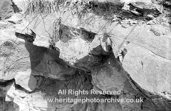 HRS 7158 Carboniferous, coal measures, Radcliffe, Carr Brook exposure, slumping 1969