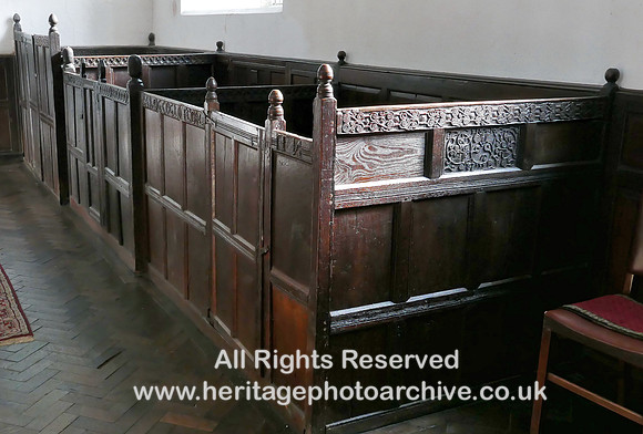 HRS 8544 Dent, church box pews L7700384