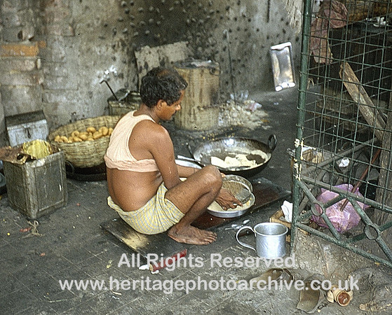 HRS 922 India, Calcutta, Food seller