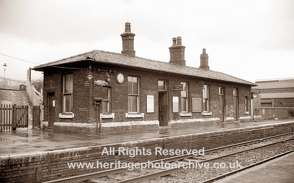HRS 750 Radcliffe Black Lane Station, Main building looking north east