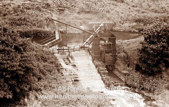 HRS 1184 Radcliffe, Mount Sion Waterwheel aerial shot 1970s