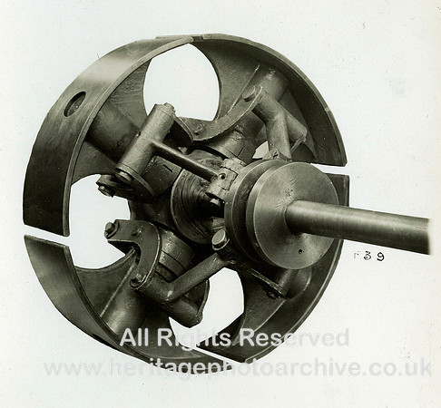 HRS 2147 Whitehead & Poole, line-shaft clutch