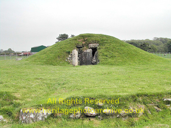 HRS 374 Bryn Celli Ddu Neolithic burial chamber 2004